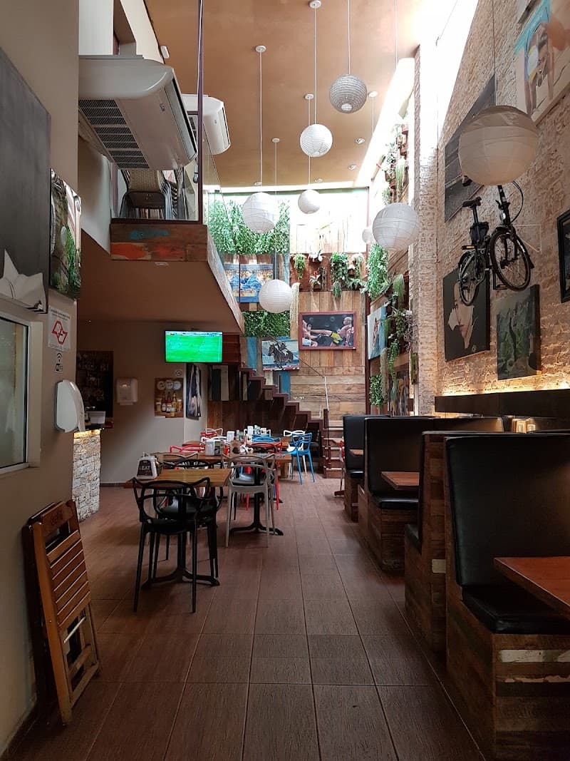 4 Eat Burger Bar -Restaurante , Hamburgueria e Bar -Pinheiros