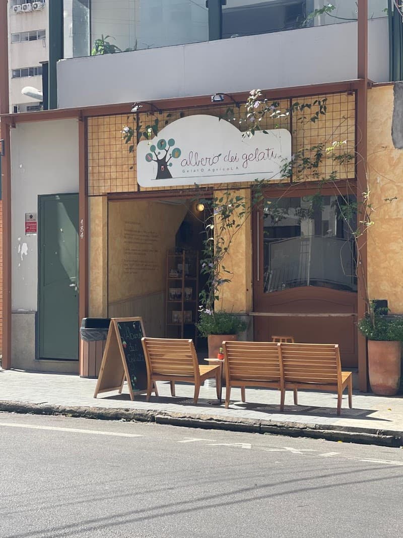 Albero dei Gelati (Jardins)