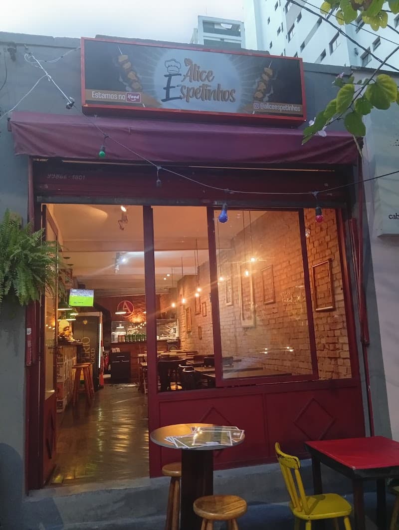 Alice Espetinhos