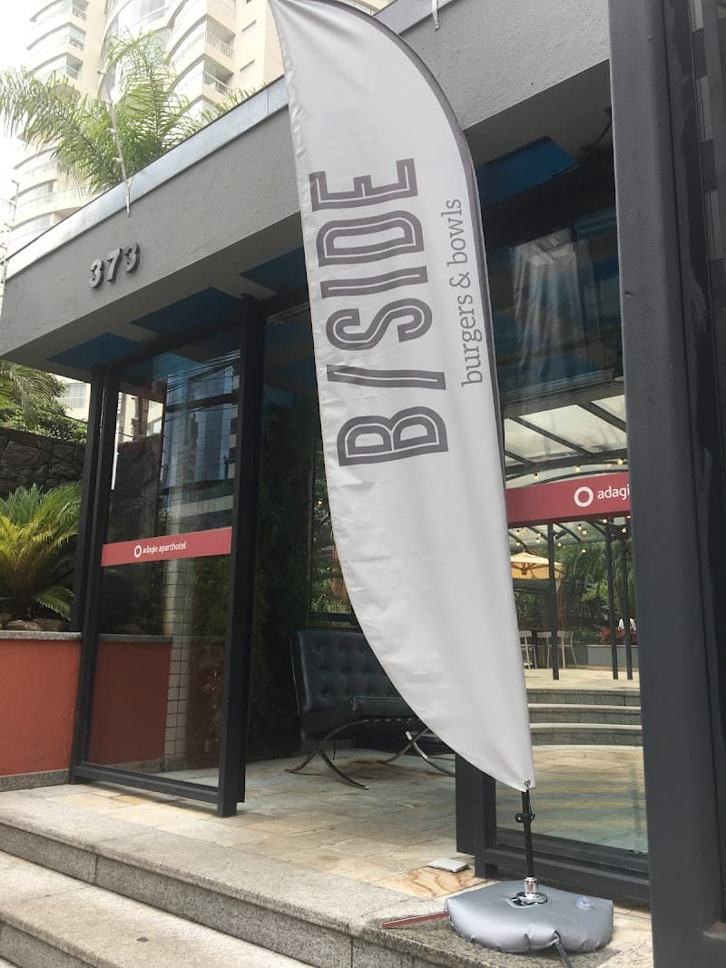 B/SIDE Burgers & Bowls