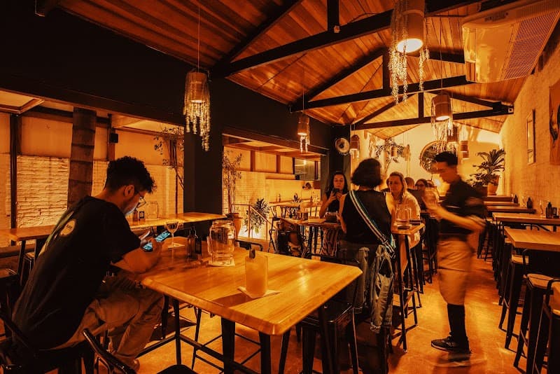 Banqueta Bar - Vila Madalena