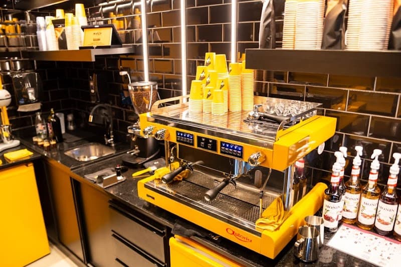 Cafeteria Mais1. Café - Barata Ribeiro, 611