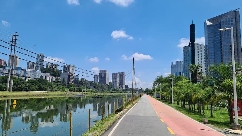 Ciclovia Marginal Pinheiros (Saída Vila Olímpia)