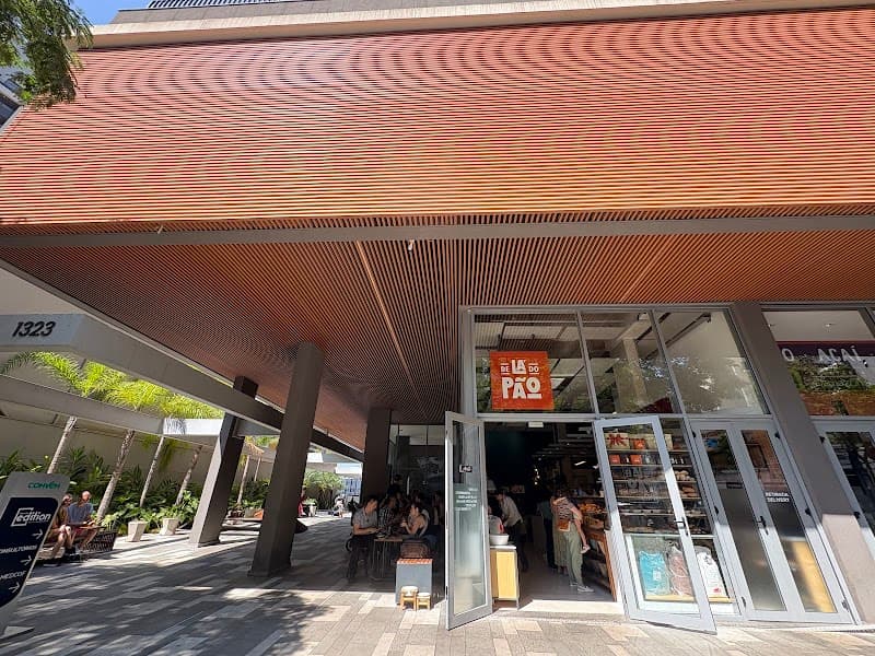 De Lá Do Pão Padaria Artesanal