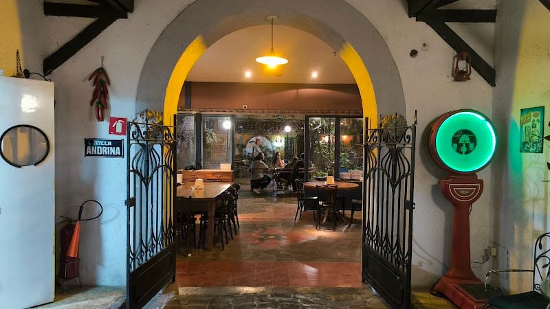 La Sorella Pizza Bar