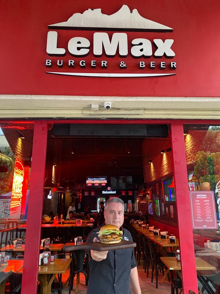 LeMax Hamburgueria - Botafogo