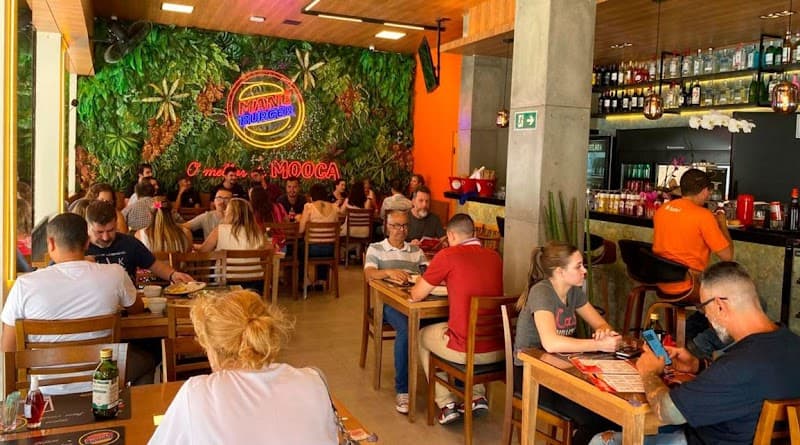Mané Burger Lanches e Refeições