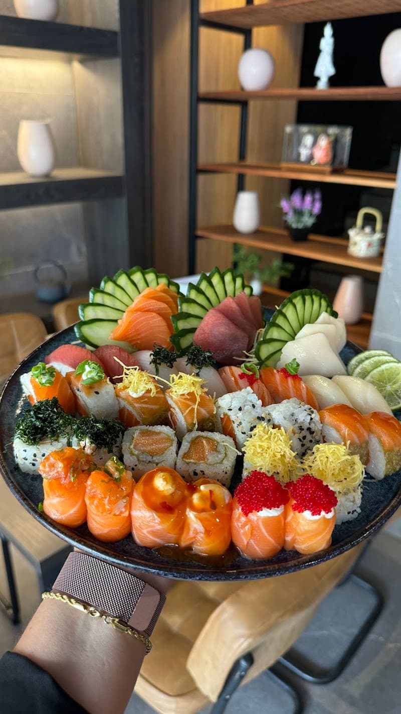 NAKAJIRO SUSHI PERDIZES