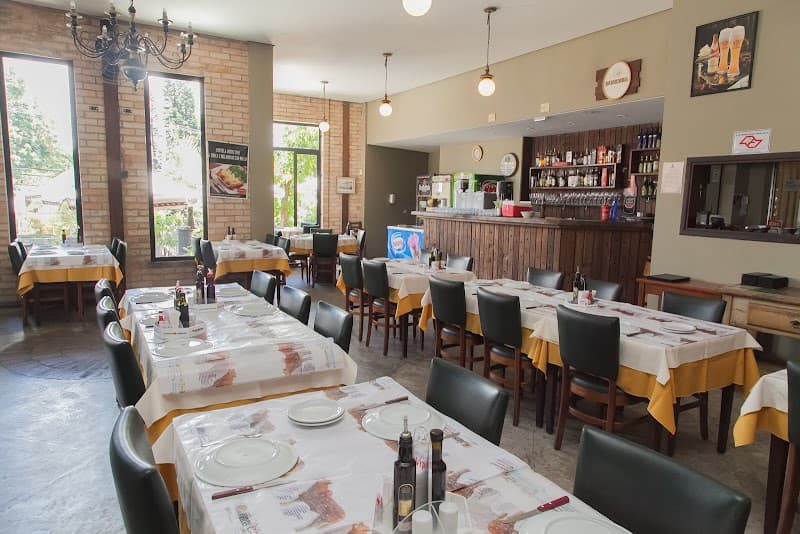 OCostellone vila heitor