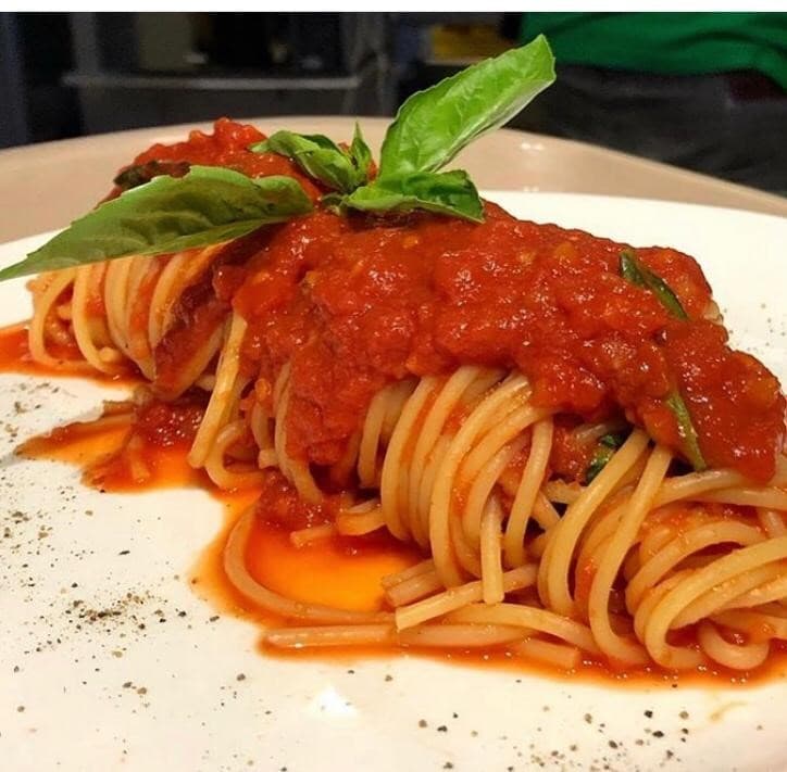 Omacarrão - Cinelândia