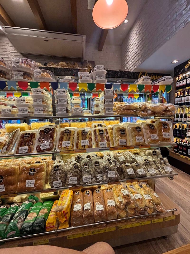 Padero Copacabana - (Antiga Padaria Lopes)