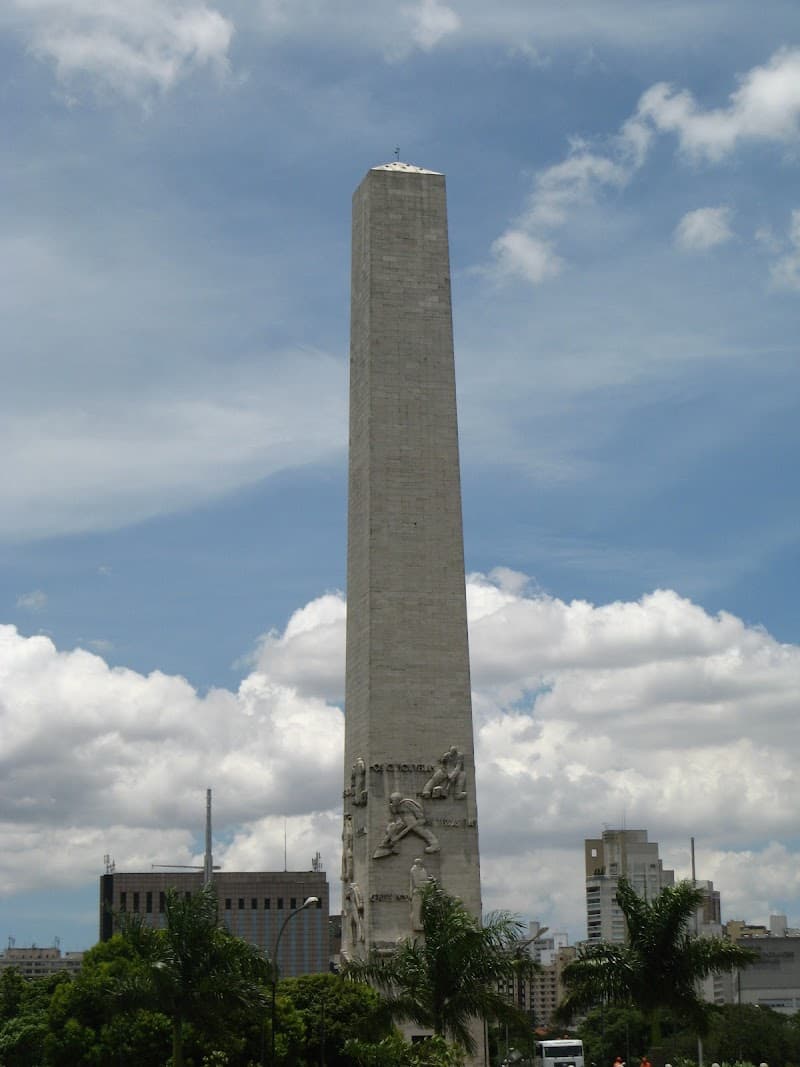 Parque Ibirapuera - Estacionamento MAM