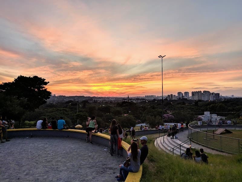 Praça Pôr do Sol