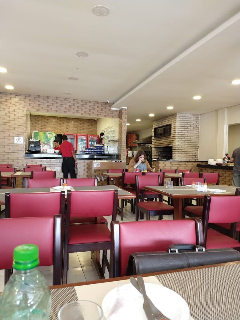 Restaurante e pizzaria os gaúchos