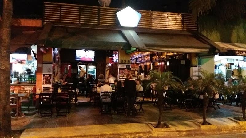 Sebastian Bar & Pizzaria