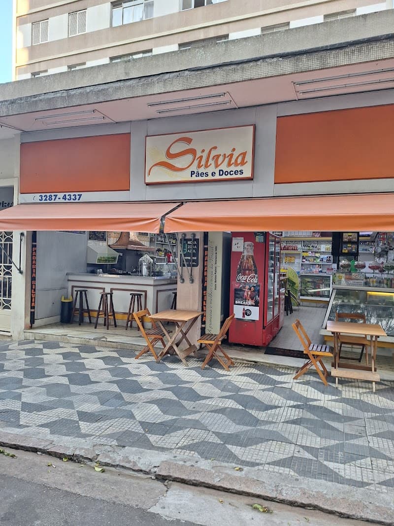 Silvia Pães e Doces