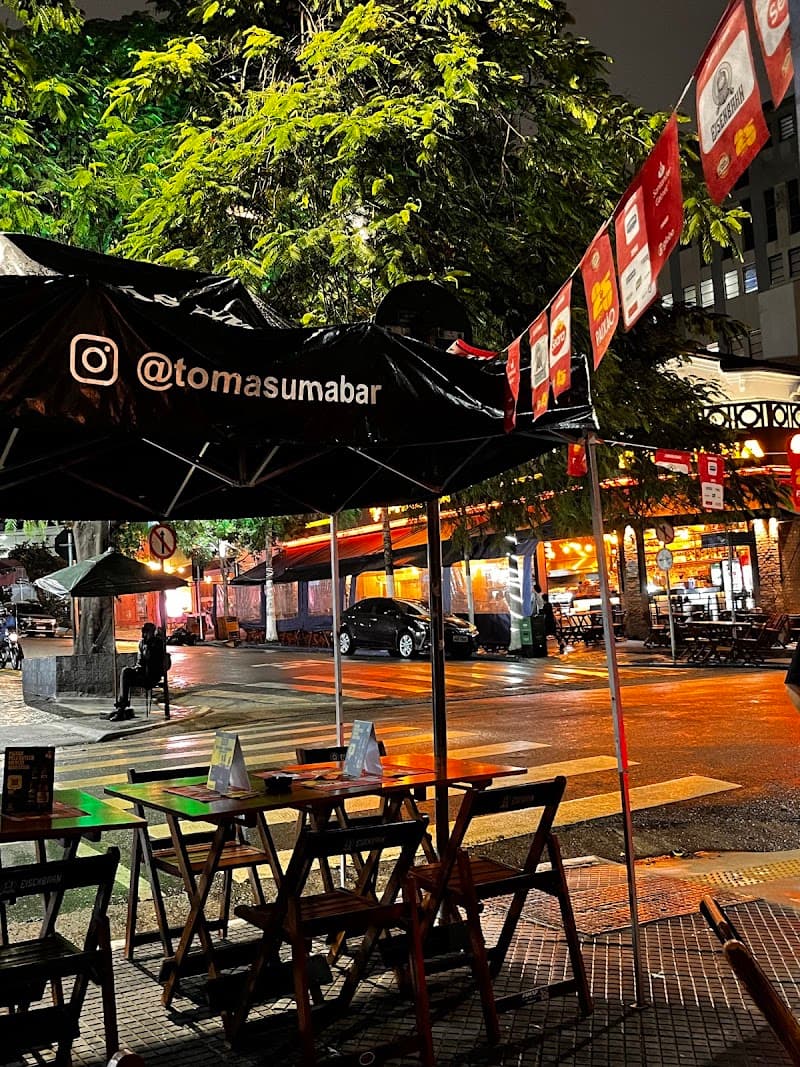 Tomás Uma Bar