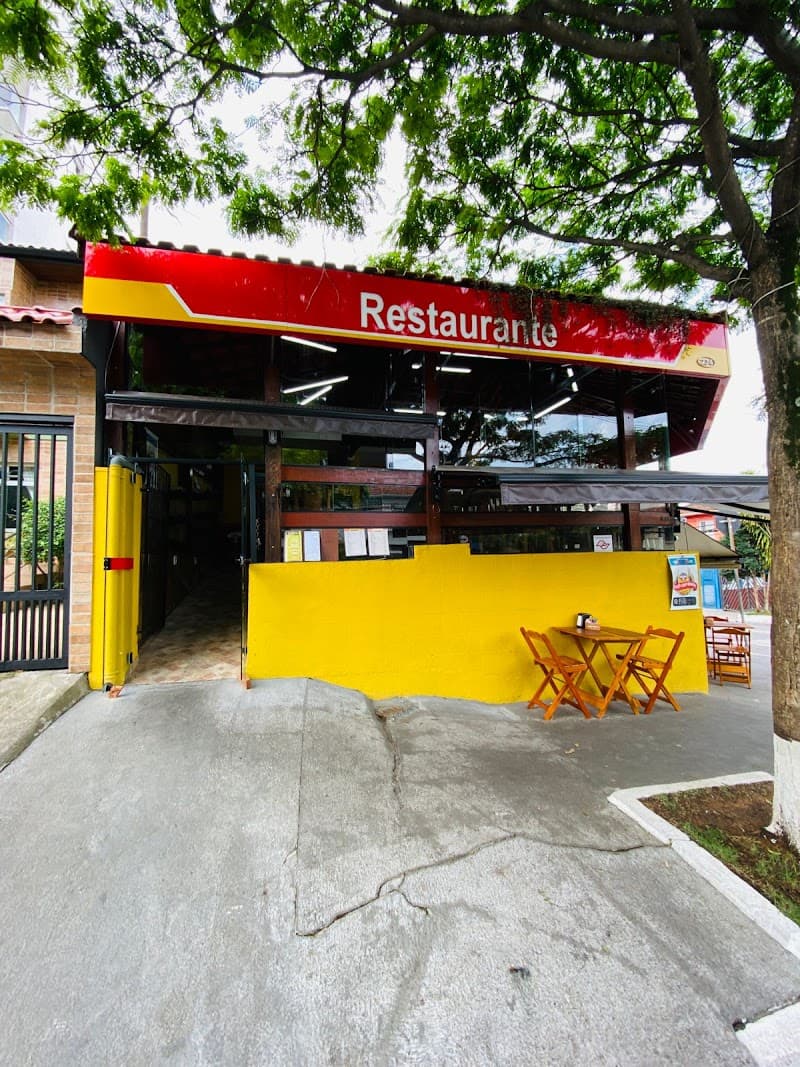 Tony's Grill Perdizes