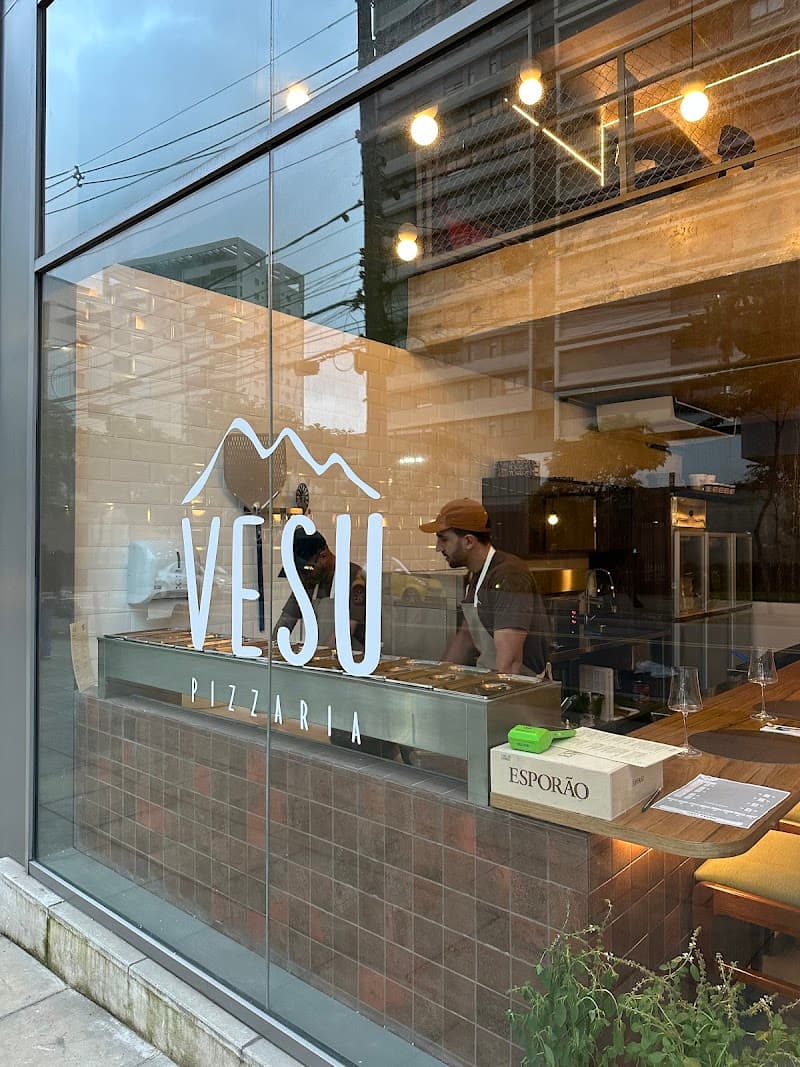Vesu Pizzaria