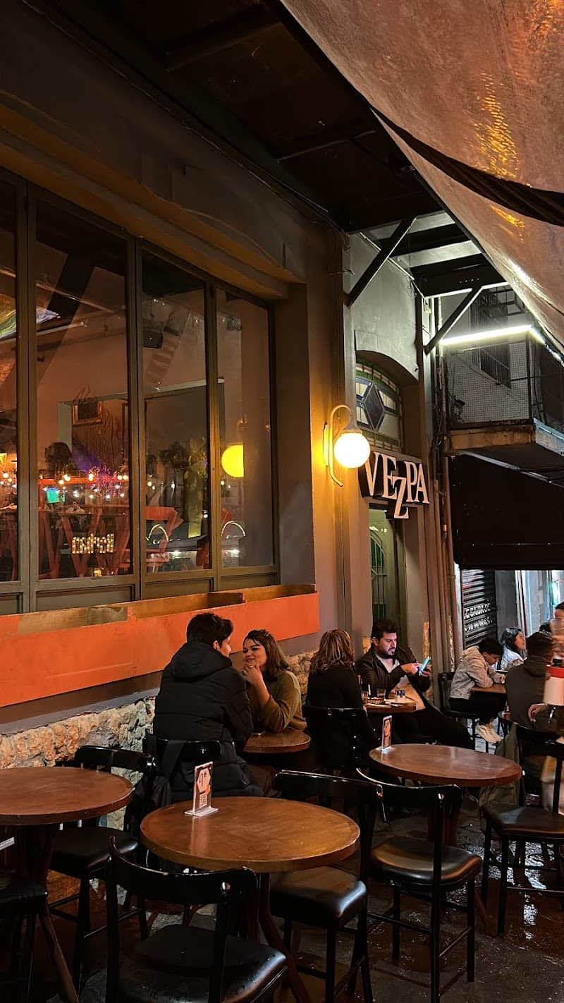 Vezpa Bar e Rooftop
